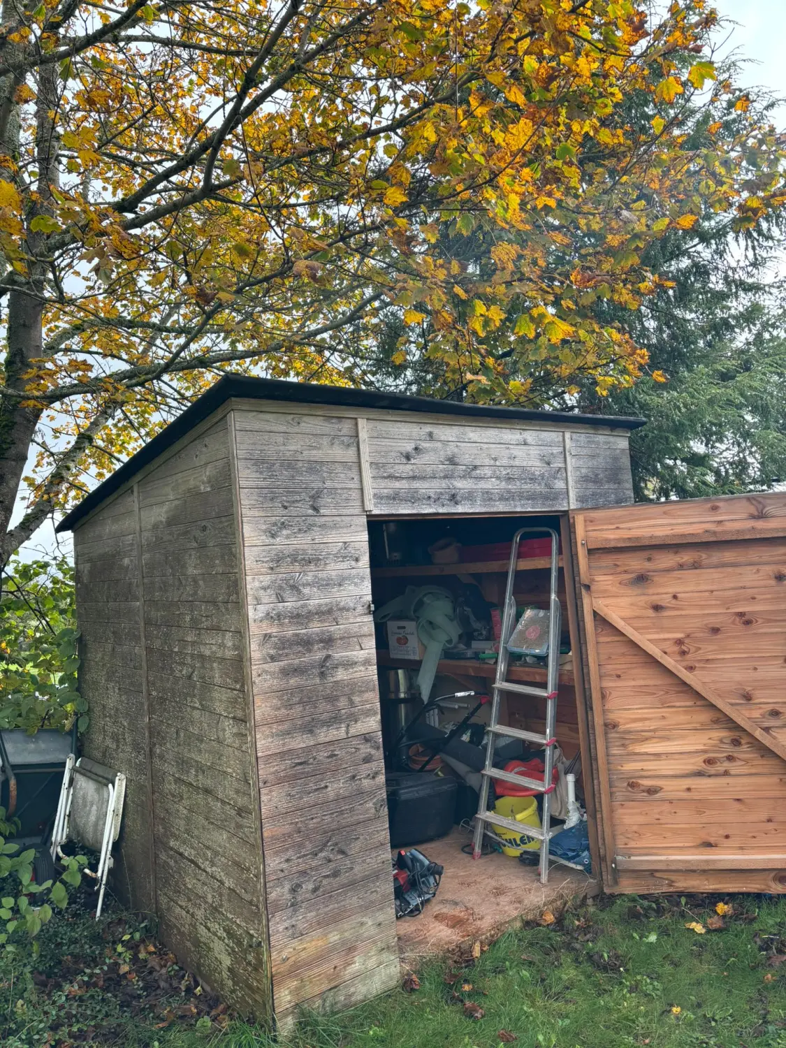 Dach- und Bodenbau von Höfler Bauservice
